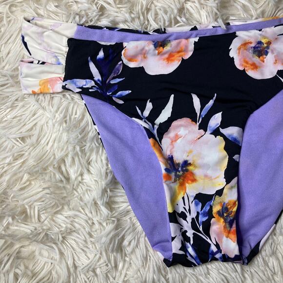 Handmade | Juniors lavender floral bikini bottom NWOT - Picture 2 of 6